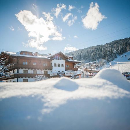 Alpines Gourmet Hotel Montanara Flachau Extérieur photo