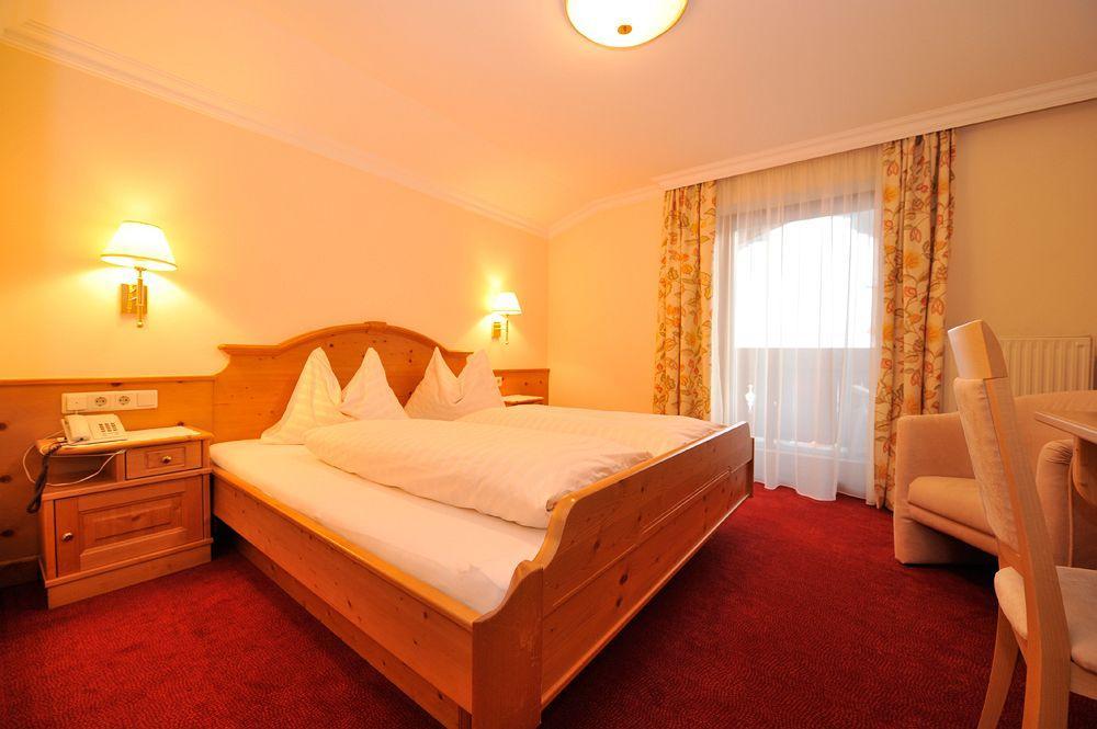 Alpines Gourmet Hotel Montanara Flachau Extérieur photo